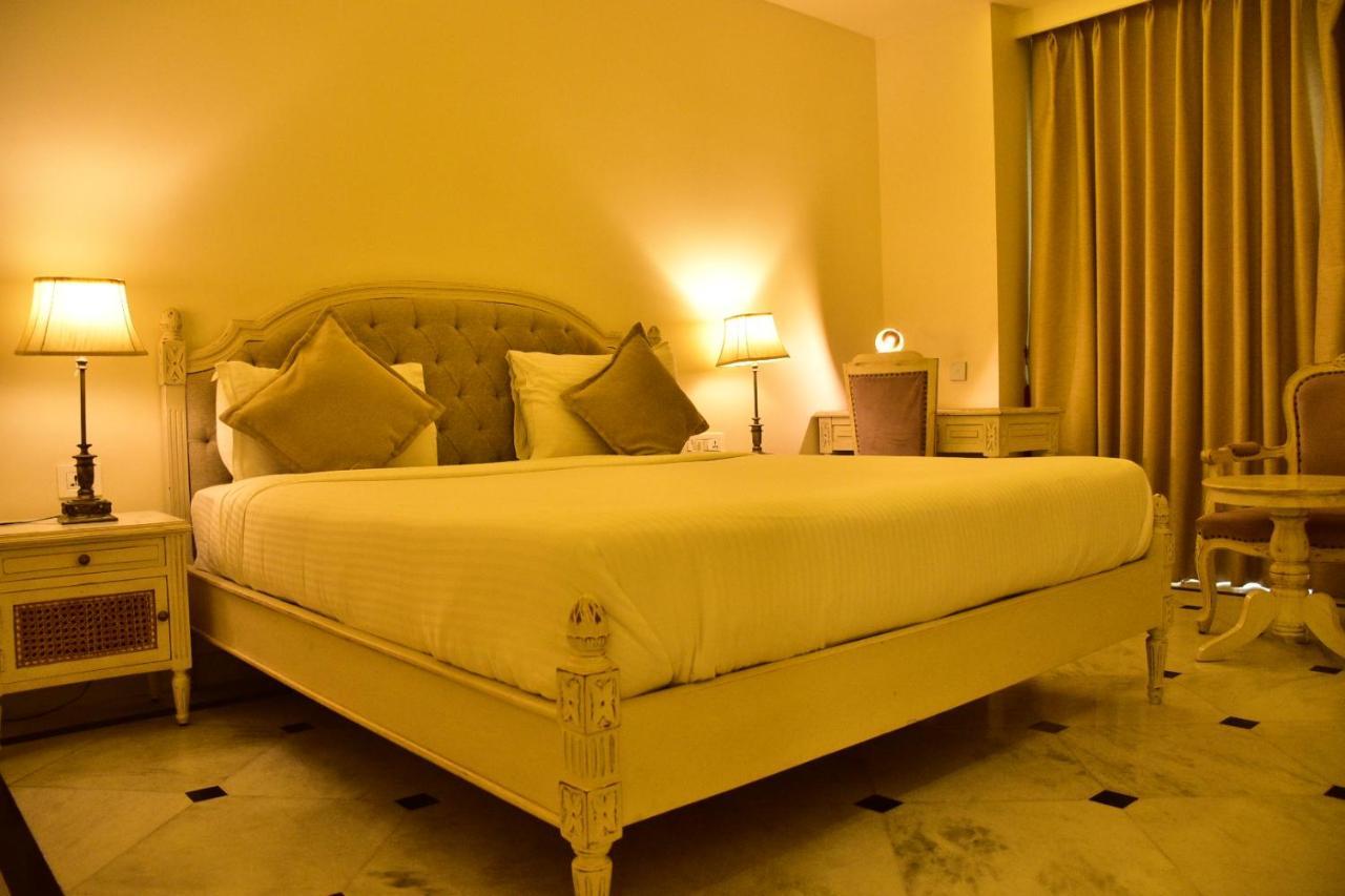 The Kehloor Hotel Udaipur Exterior photo